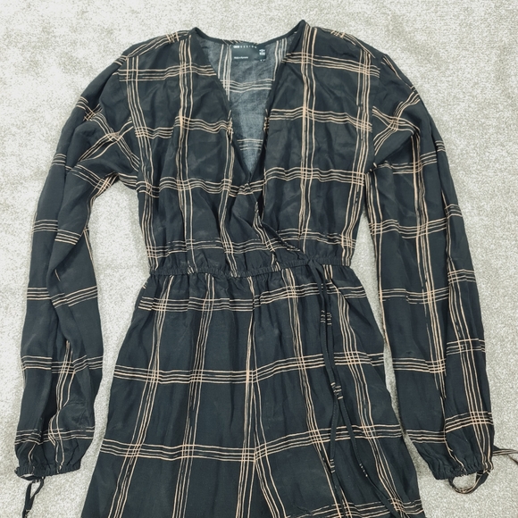 Asos Black Beige Check Long Sleeve Jumpsuit Wide Leg V-Neck Elastic Waist UK 6 - Picture 2 of 5